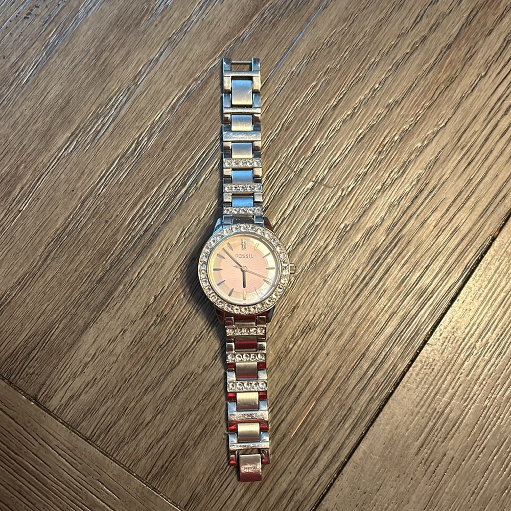 Fossil Watch - Picture 2 of 3
